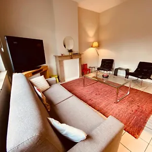 Appartement Fenêtre Sur Le Standard De Liège, Ougree