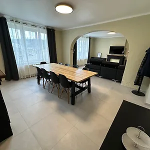 Appartement Chaleureux Duplex à 10 Min Du Centre De Liège, Ivoz